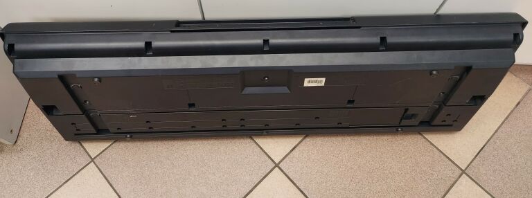 KEYBOARD YAMAHA PSR E213