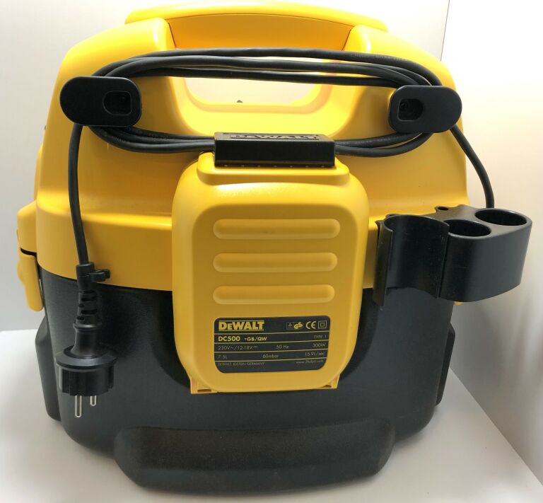 ODKURZACZ PRZEMYSŁOWY DEWALT DC500 KOMPLET