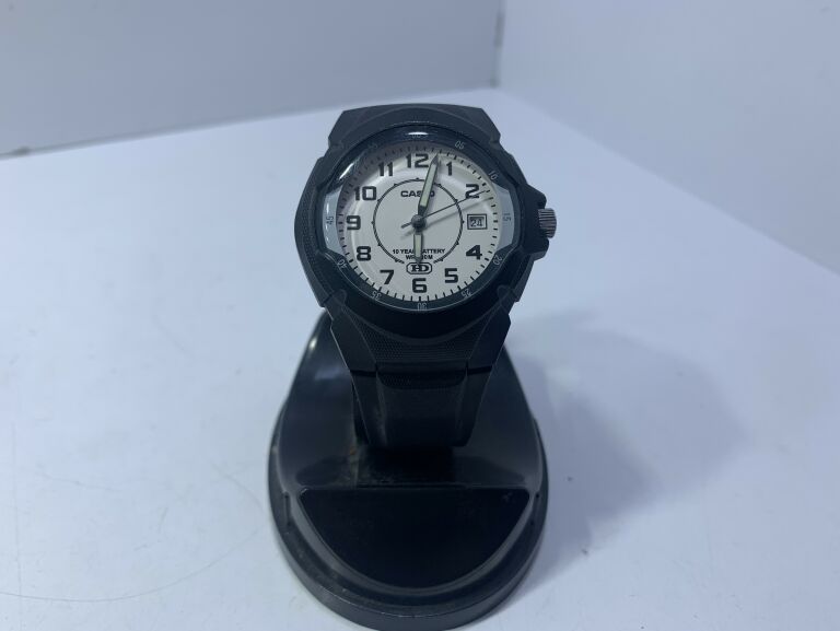 ZEGAREK CASIO MW 600