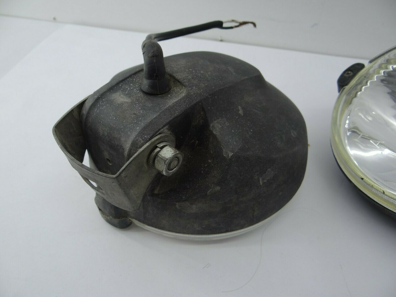 2x-mocny-halogen-dalekosiezny-reflektor-wesem-typ-samochodu-niezdefiniowany