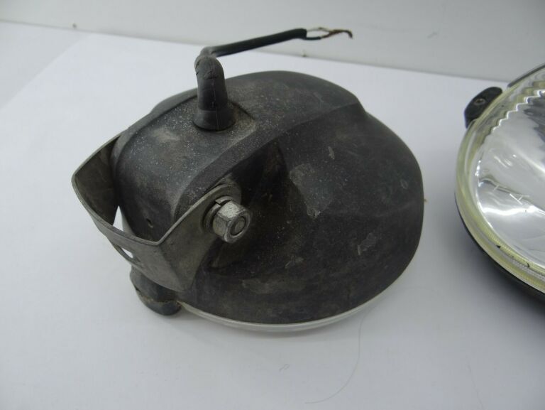 2x-mocny-halogen-dalekosiezny-reflektor-wesem-typ-samochodu-niezdefiniowany