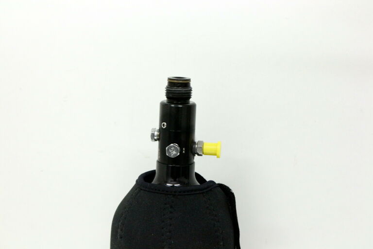 butla-paintball-hp-08l-48ci-3000psi-field-etui-stan-uzywany