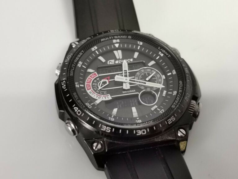 ZEGAREK CASIO EDIFICE MULTIBAND 6 ECW-M300E