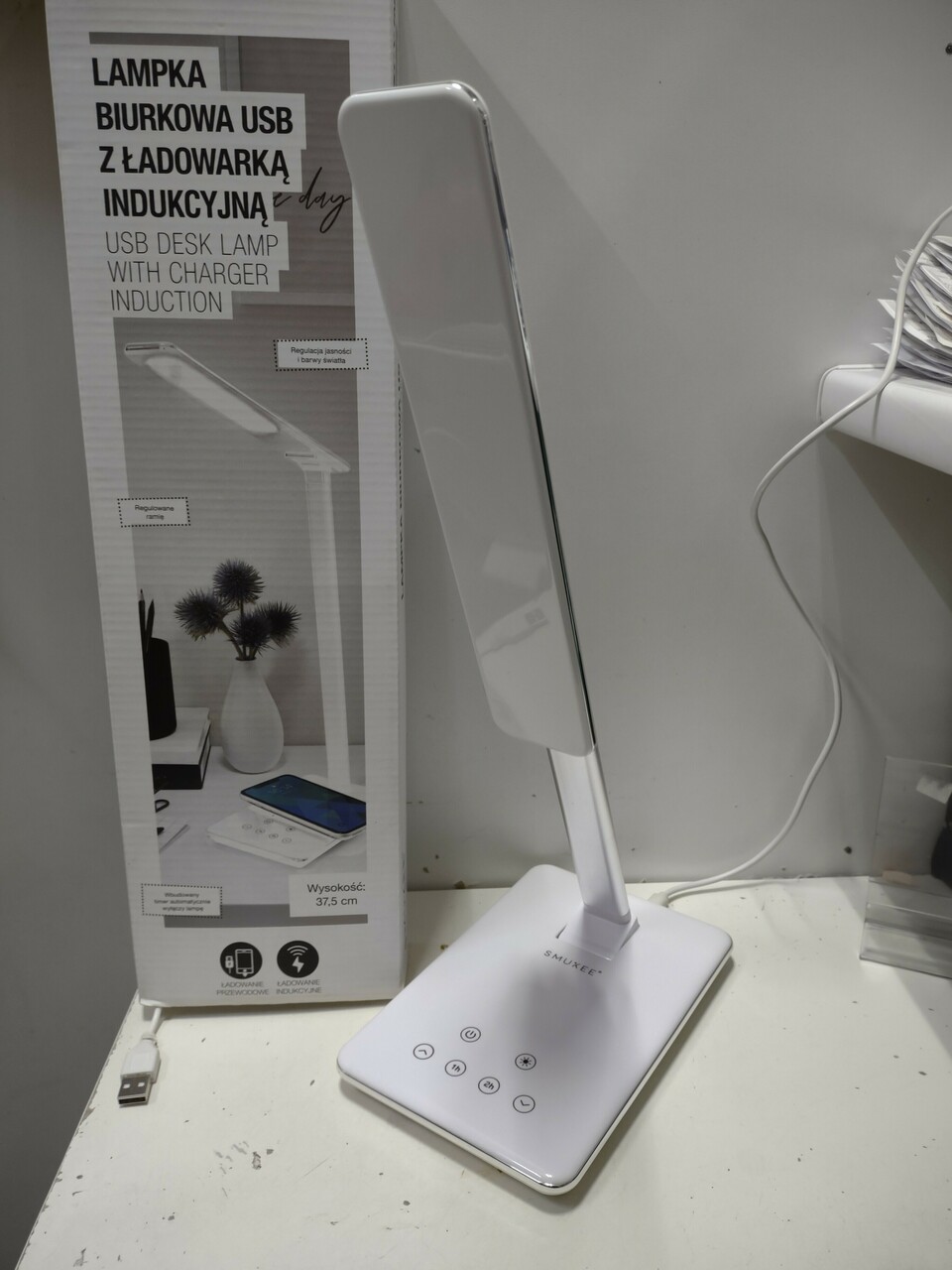 lampka-biurkowa-usb-z-ladowarka-indukcyjna-smukee-rodzaj-gwintu-zintegrowane-zrodlo-led