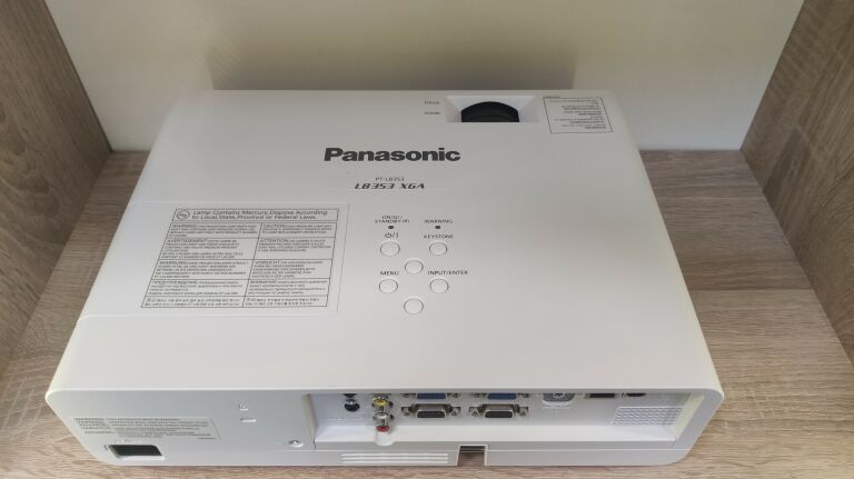 PROJEKTOR PANASONIC PT-LB353 JAK NOWY!!