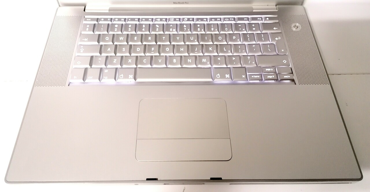 laptop-apple-macbook-pro-a1260-15-120ssd4gb-wielkosc-pamieci-ram-4-gb