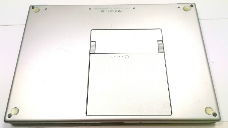LAPTOP APPLE MACBOOK PRO A1260 15'' 120SSD/4GB