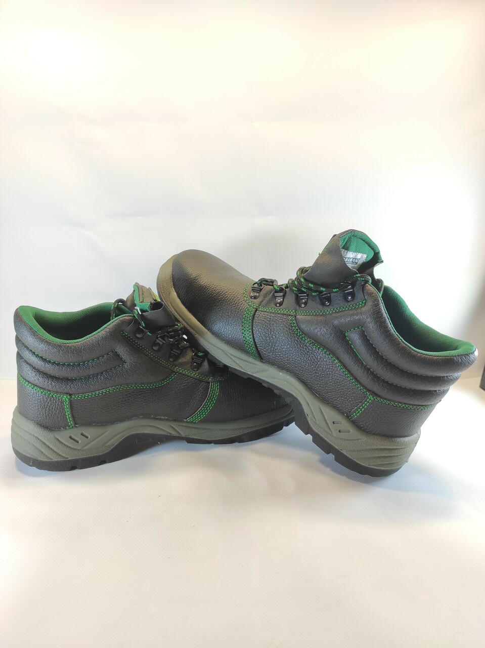 buty-robocze-ochronne-adamant-48-kod-produktu-48