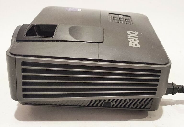 PROJEKTOR BENQ MX520 3000 ANSI
