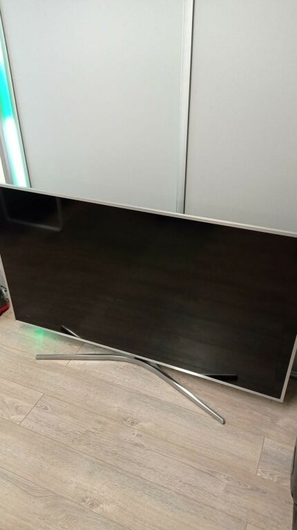 SAMSUNG UE55MU6402U - 55 CALI - 4K - SMART TV!