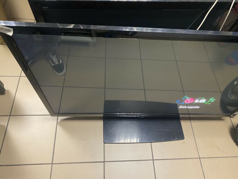TELEWIZOR LG 50PJ250 - Z PILOTEM ŚNIEŻY