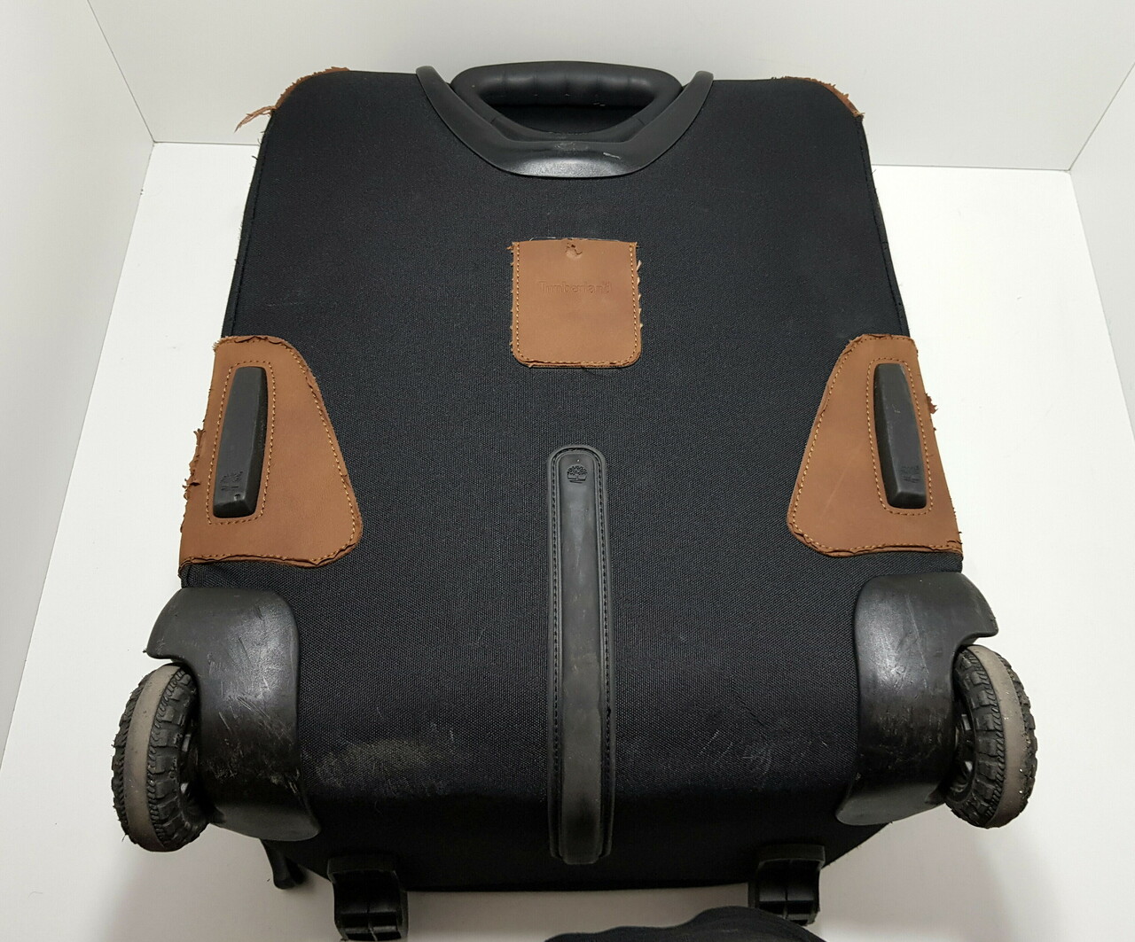 timberland-torba-na-kolkach-53l-earthrover-rodzaj-walizki-miekkie