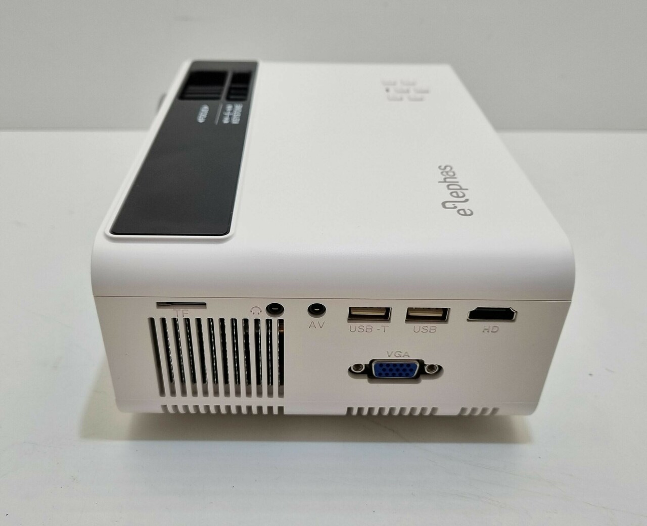 projektor-elephas-mini-beamer-w13-1080p-30001-technologia-wyswietlania-led