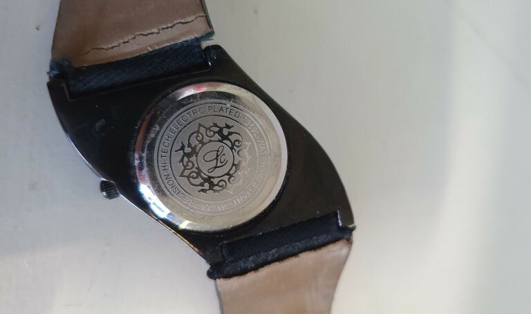 zegarek-louis-cardin-rodzaj-129220-1