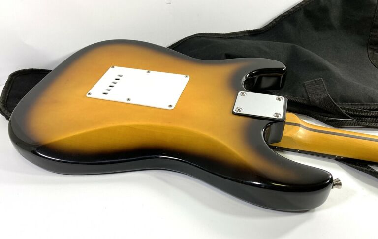 GITARA ELEKTRYCZNA WASHBURN SONAMASTER WS300HTS