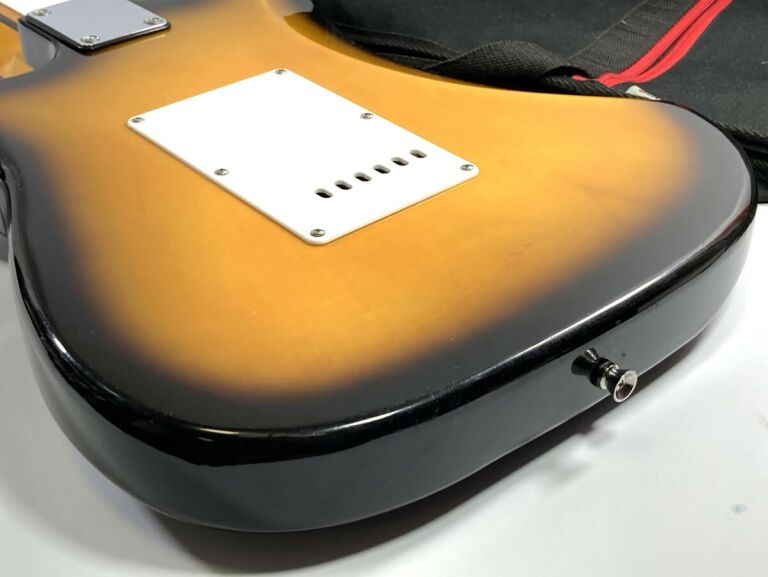 GITARA ELEKTRYCZNA WASHBURN SONAMASTER WS300HTS