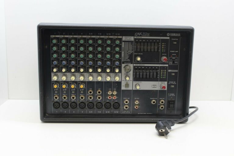 POWERMIXER YAMAHA EMX312SC