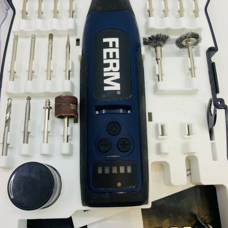 NARZĘDZIE WIELOFUNKCYJNE FERM CTM 1021