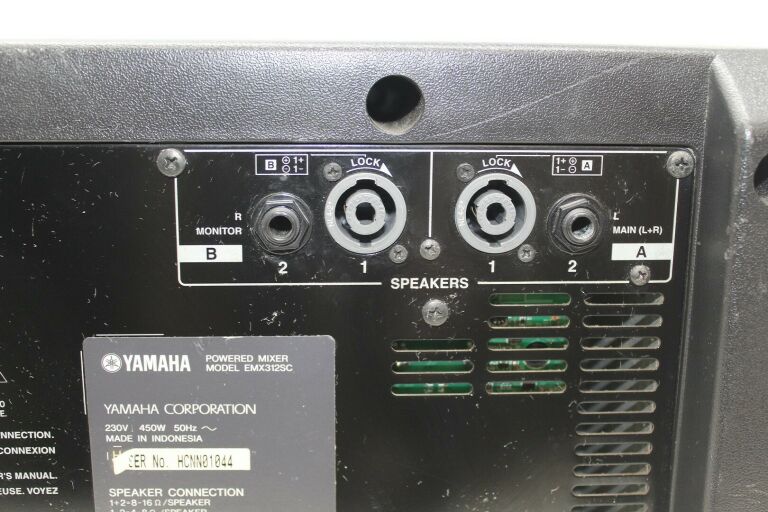POWERMIXER YAMAHA EMX312SC