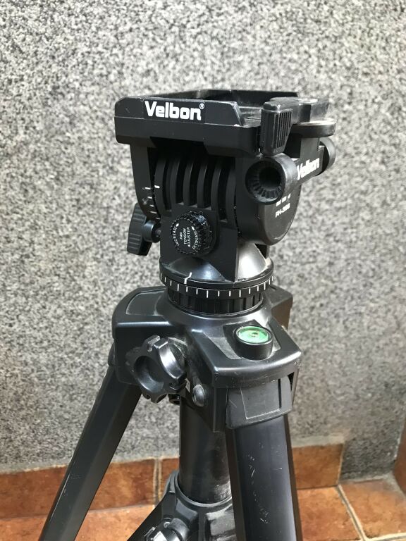 STATYW VELBON D-700 + PH-368