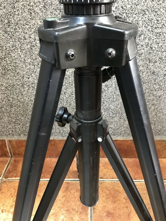 STATYW VELBON D-700 + PH-368