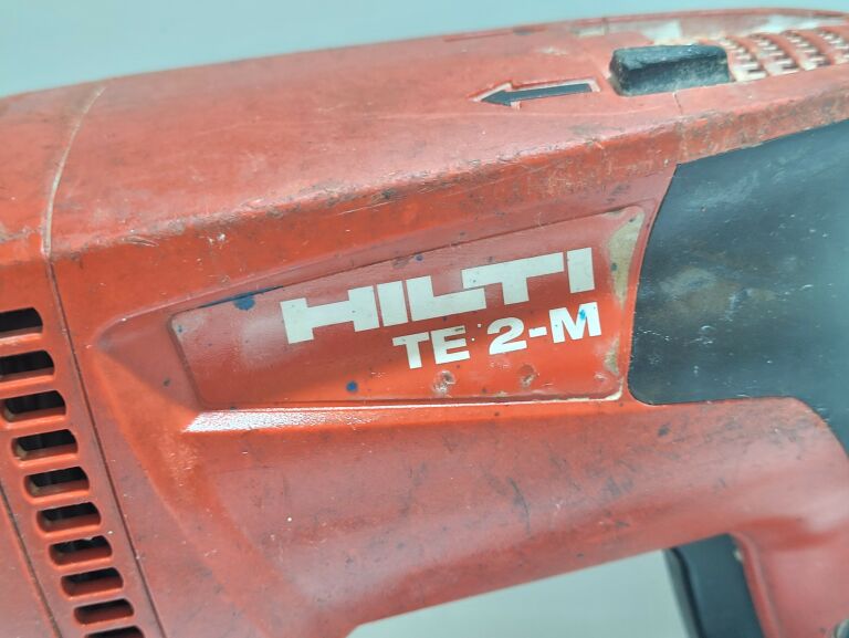 HILTI TE-2M MLOTOWIERTARKA UDAROWA 650W 1.8J
