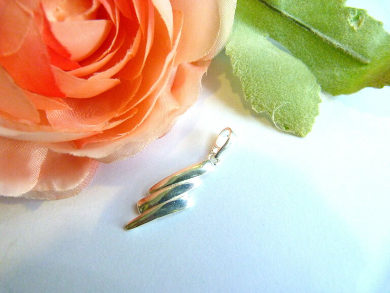 piekna-srebrna-zawieszka-135g-925-stan-11323-2