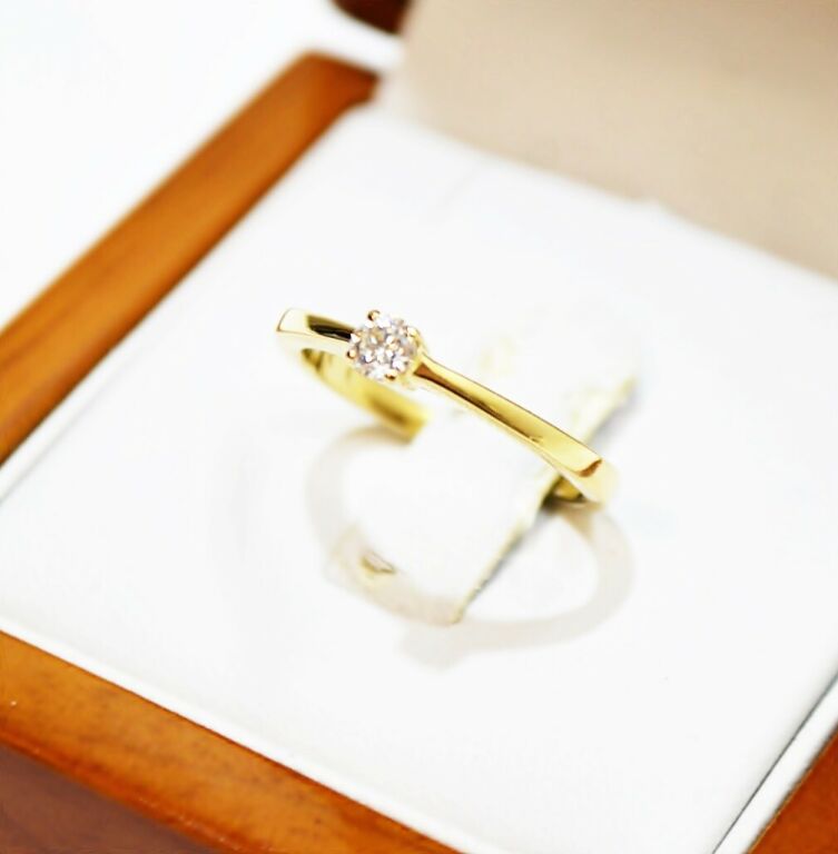 pierscionek-z-brylantem-pr585-14k-218gr-r105-marka-inna-marka