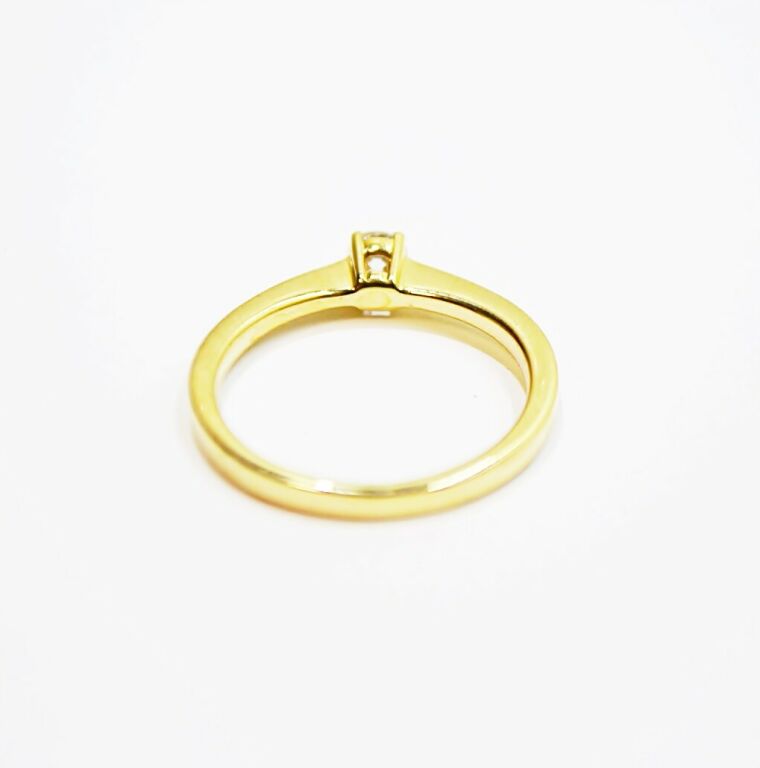 pierscionek-z-brylantem-pr585-14k-218gr-r105-product-id-ada2b799-2997-46b5-82cf-7d21946e21c2