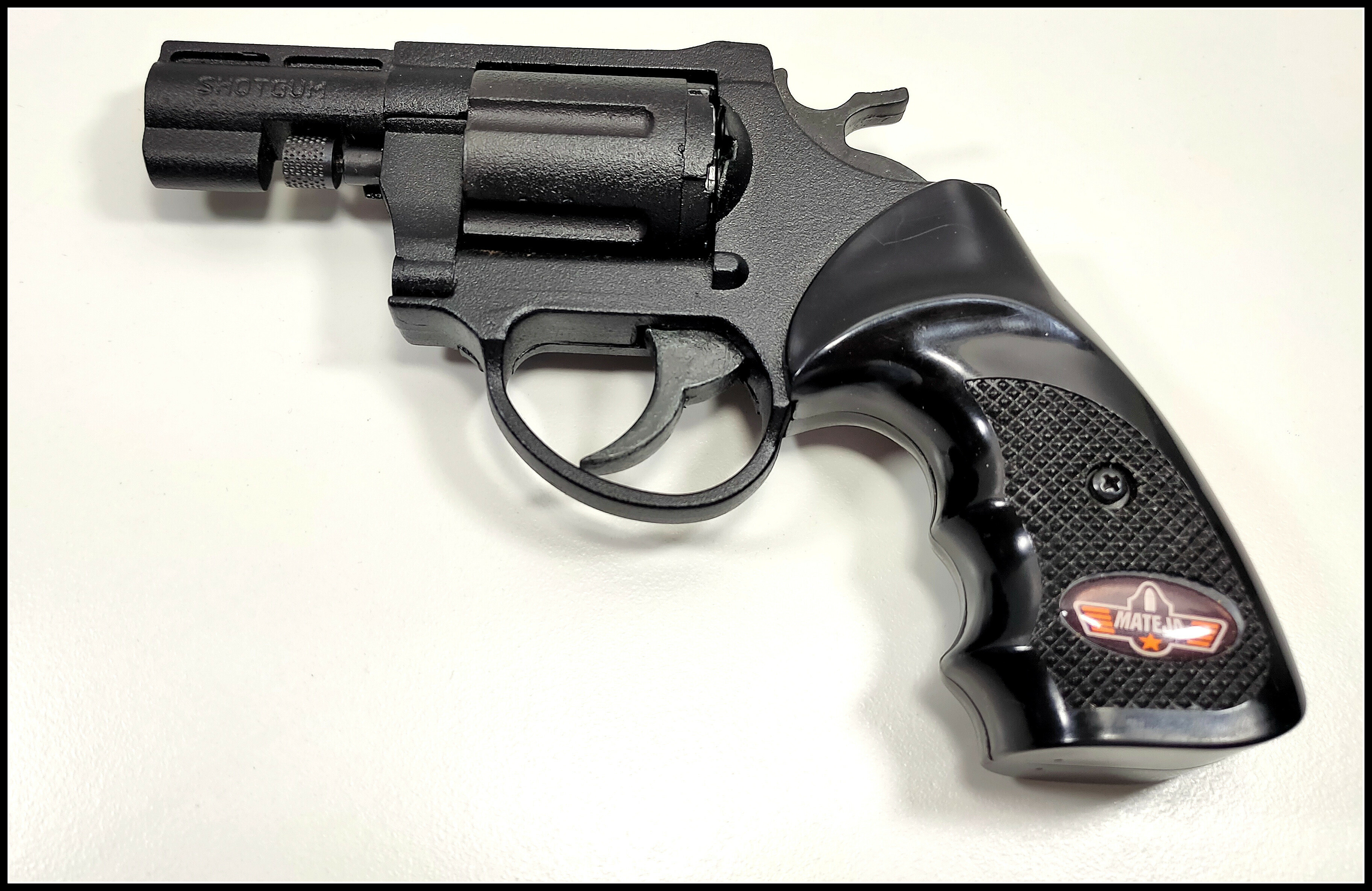 rewolwer-hukowy-shotgum-kal22kpl-stan-uzywany