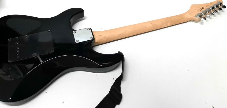 gitara-elektryczna-yamaha-erg-121c-bydgoska-1a-pila