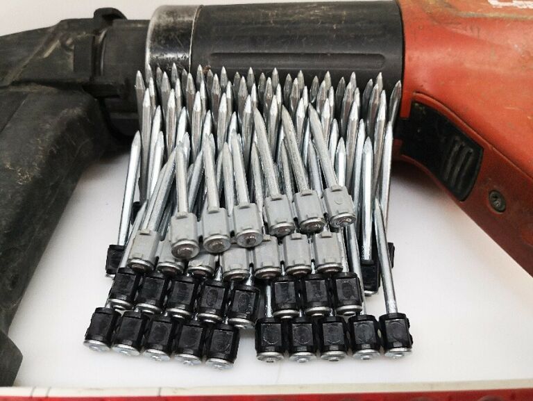 OSADZAK PROCHOWY HILTI DX 460 Z MAGAZYNKIEM MX 72