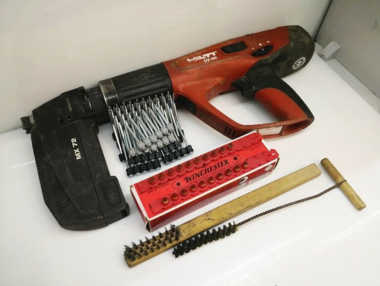 OSADZAK PROCHOWY HILTI DX 460 Z MAGAZYNKIEM MX 72