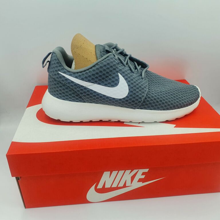 BUTY WMNS NIKE ROSHERUN BR 718552 010 R.41