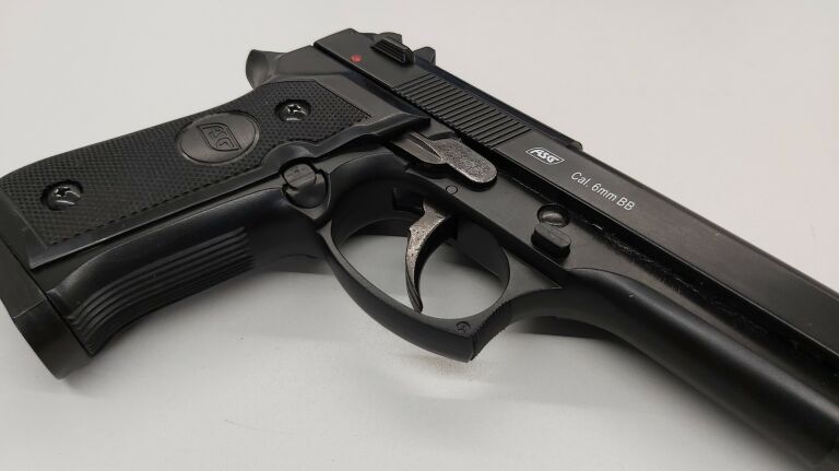 PISTOLET ASG M92F + KULKI
