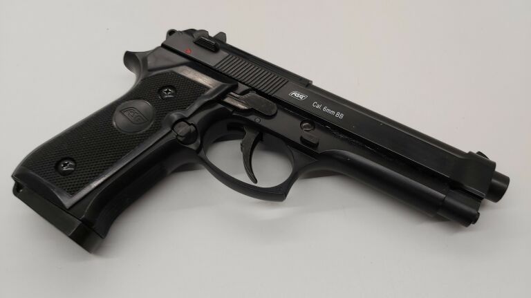 PISTOLET ASG M92F + KULKI
