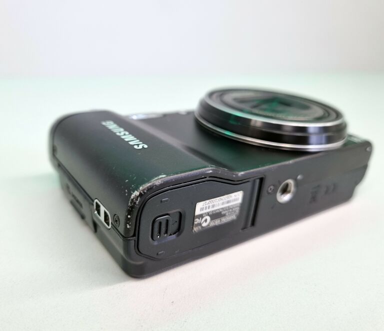 APARAT SAMSUNG WB700 14,1 MPX