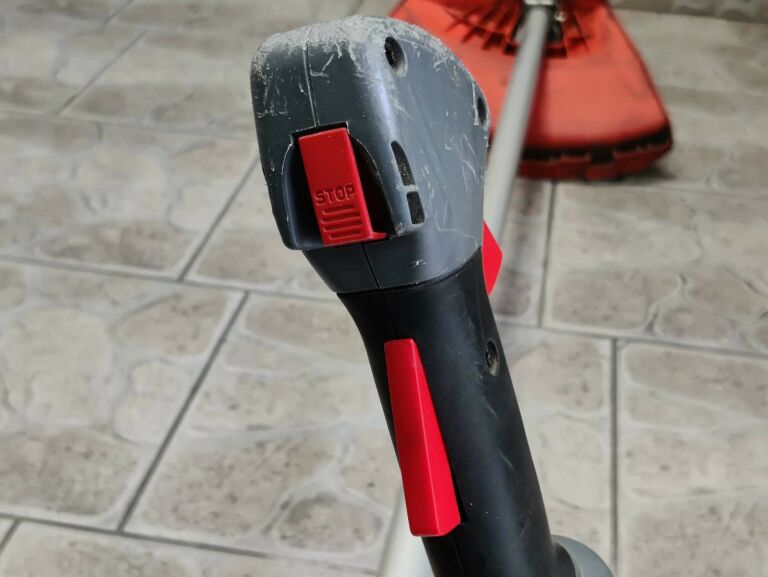 kosa-spalinowa-oleo-mac-bc-350t-stan-uzywany