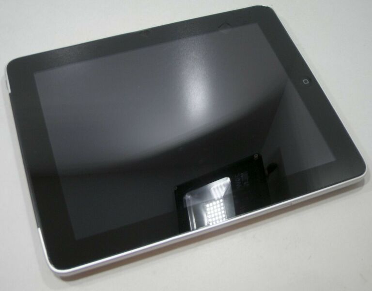 tablet-apple-ipad-1-gen-3g-a1337-32-gb-gwarancja-wbudowana-pamiec-32-gb
