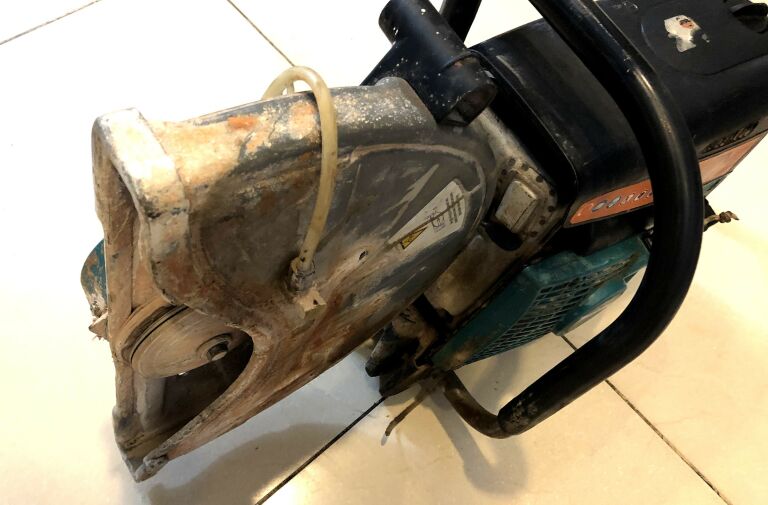 PRZECINARKA MAKITA EK8100