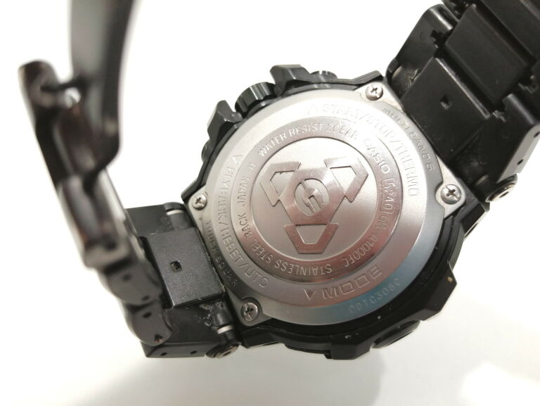 CASIO G-SHOCK GW-A1000FC AVIATOR
