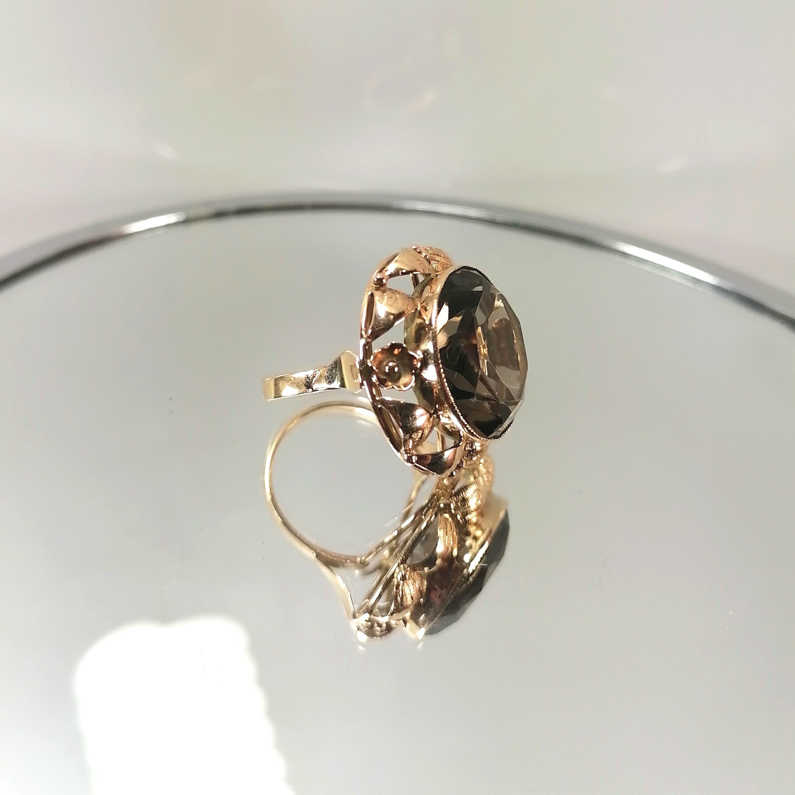 zloty-pierscionek-kwarc-dymny-585-r13-815g-stan-uzywany