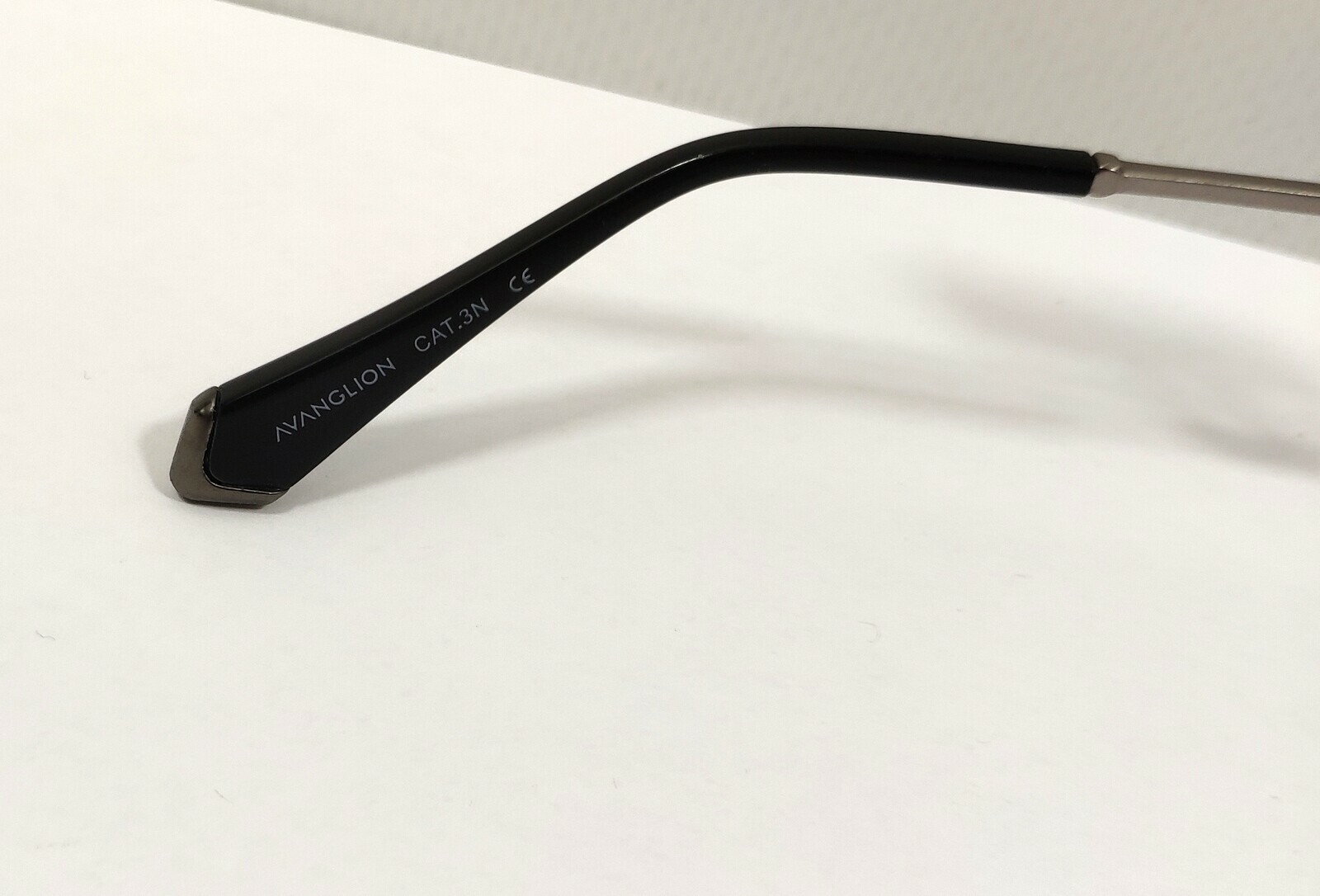 okulary-avanglion-avs-1035-uszkodzone-ean-gtin-5996563094899