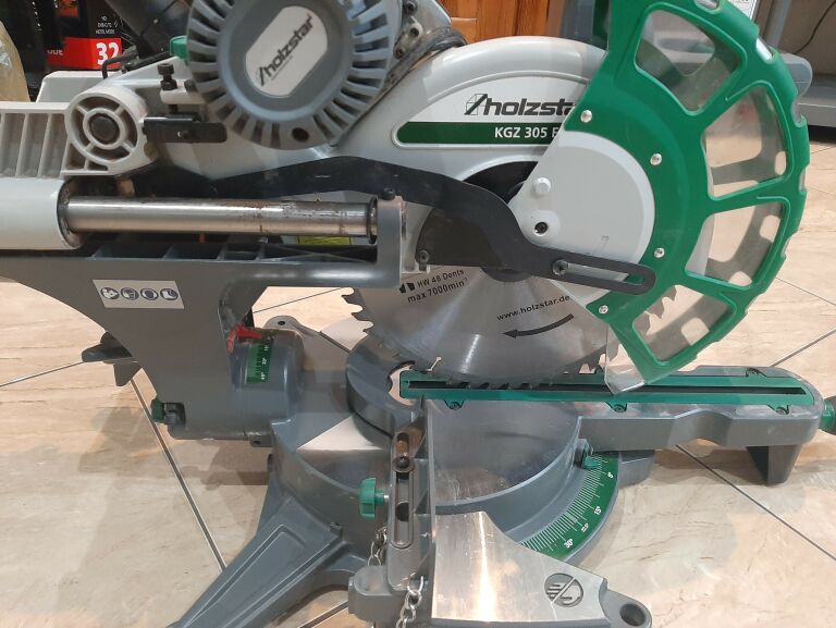 PIŁA UKOŚNICA HOLZSTAR KGZ 305 E SAMA