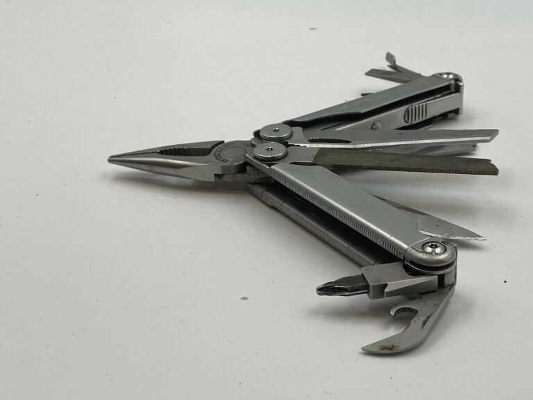 MULTITOOL LEATHERMAN WAVE