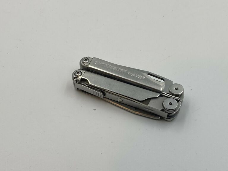 MULTITOOL LEATHERMAN WAVE