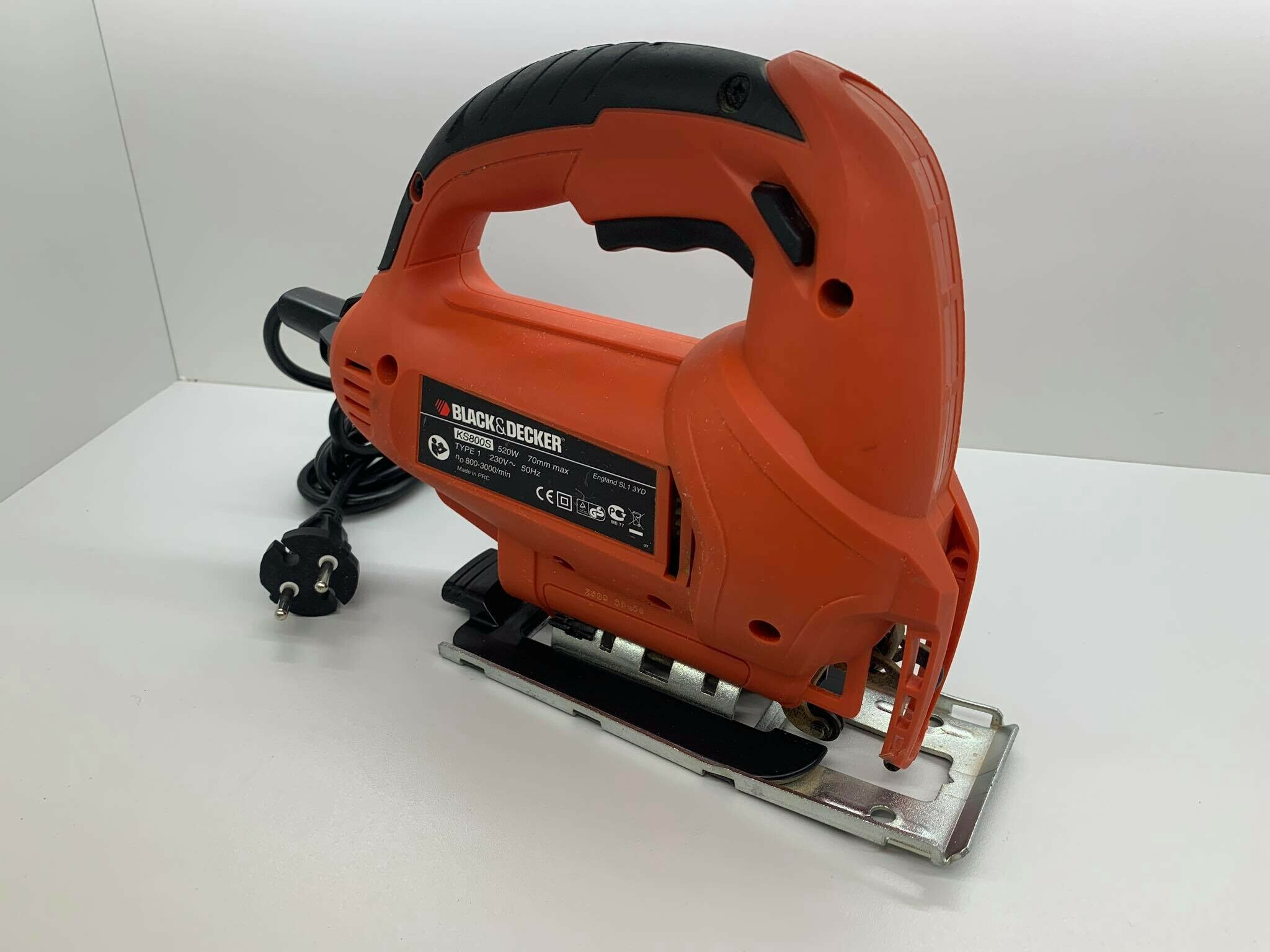 wyrzynarka-black-decker-ks800s-stan-uzywany