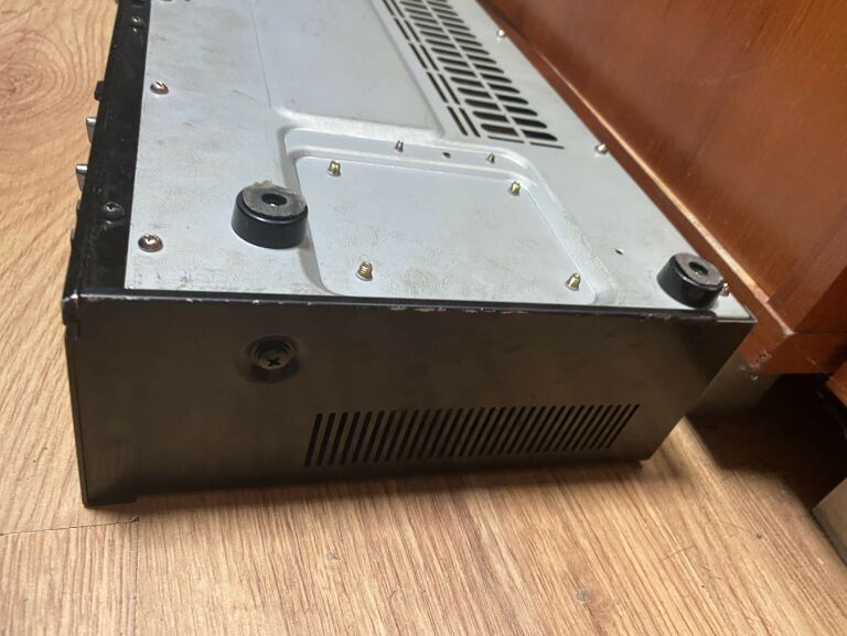 WZMACNIACZ JVC AX-220