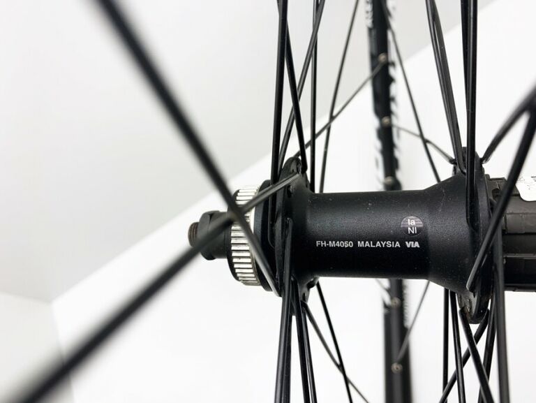 KOŁO TYLNE ALEXRIMS Z PIASTA FH M4050 MERIDA