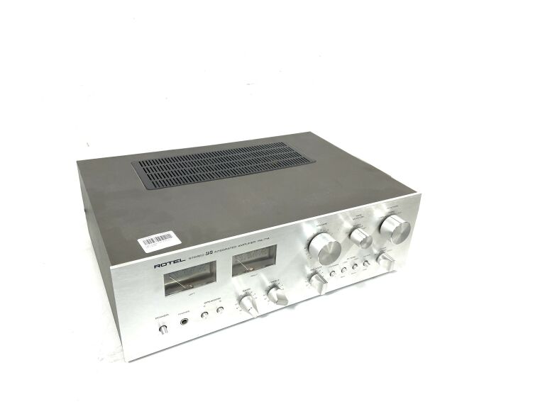 WZMACNIACZ ROTEL RA-714